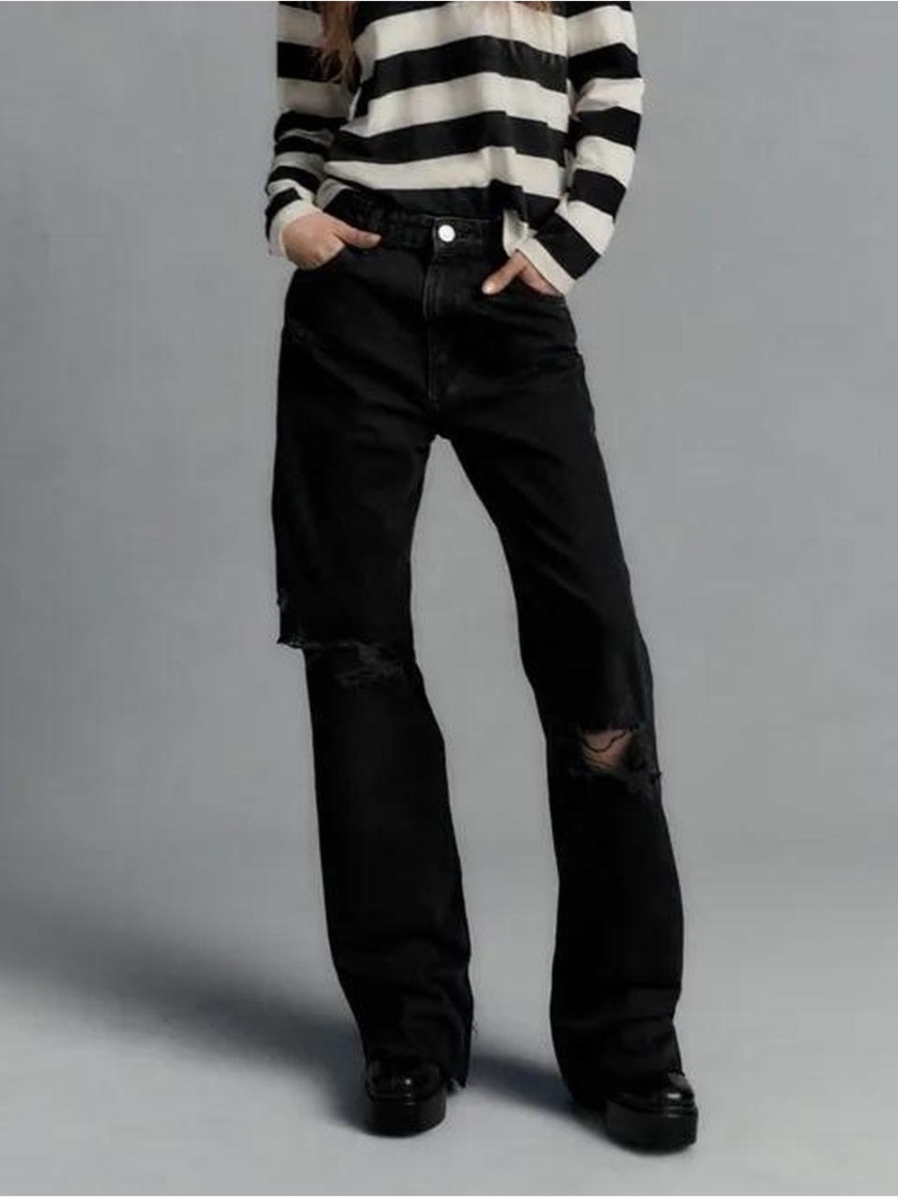Zara Black Distressed Wide-leg jeans / Size 6 / EUC